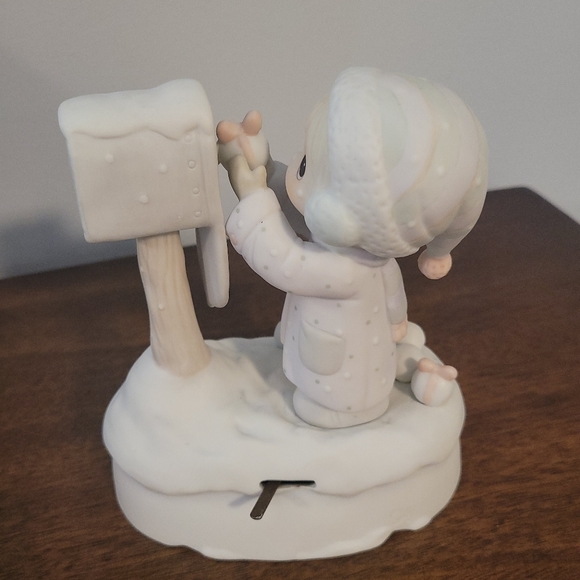 Precious Moments music box - Picture 4 of 7